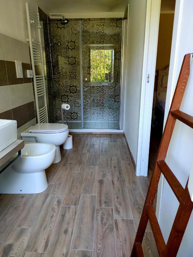B&B il mestiere di vivere Santo Stefano Belbo Esterno foto